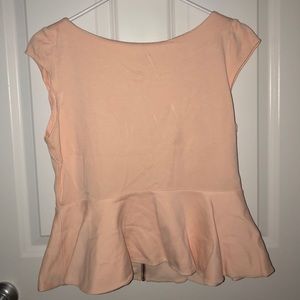 Alice + Olivia Tops - Alice + Olivia Regina Peach Peplum Top L Alice + Olivia Tops - Alice + Olivia Regina Peach Peplum Top L